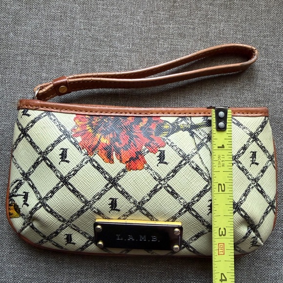 L.A.M.B. Cream Floral Lattice Wristlet with Brown Trim - Picture 11 of 12